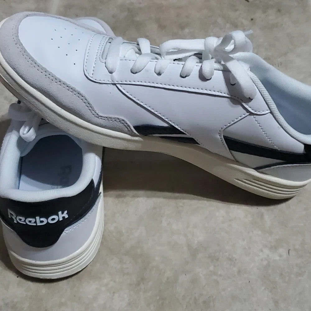 Men's Reebok - Picture 2 of 7